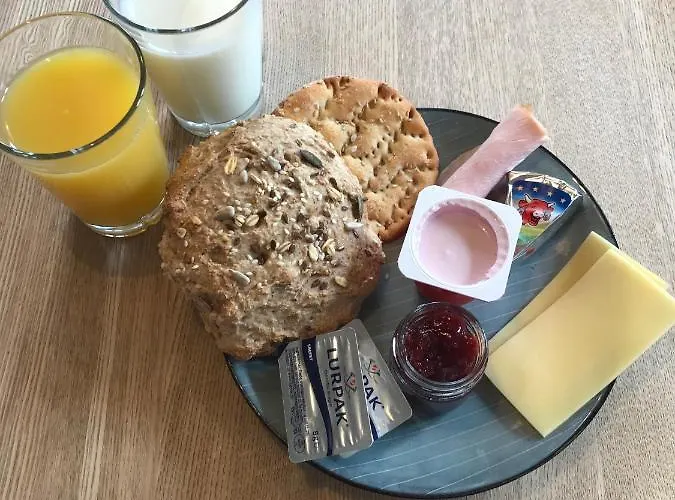 Nilles Nocleg ze śniadaniem Olgod